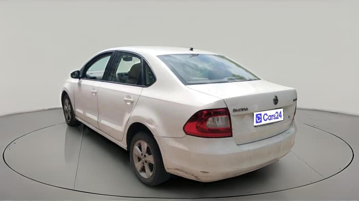 2016 Skoda Rapid AMBITION 1.5 TDI, Diesel, Manual, 1,22,284 km, exterior