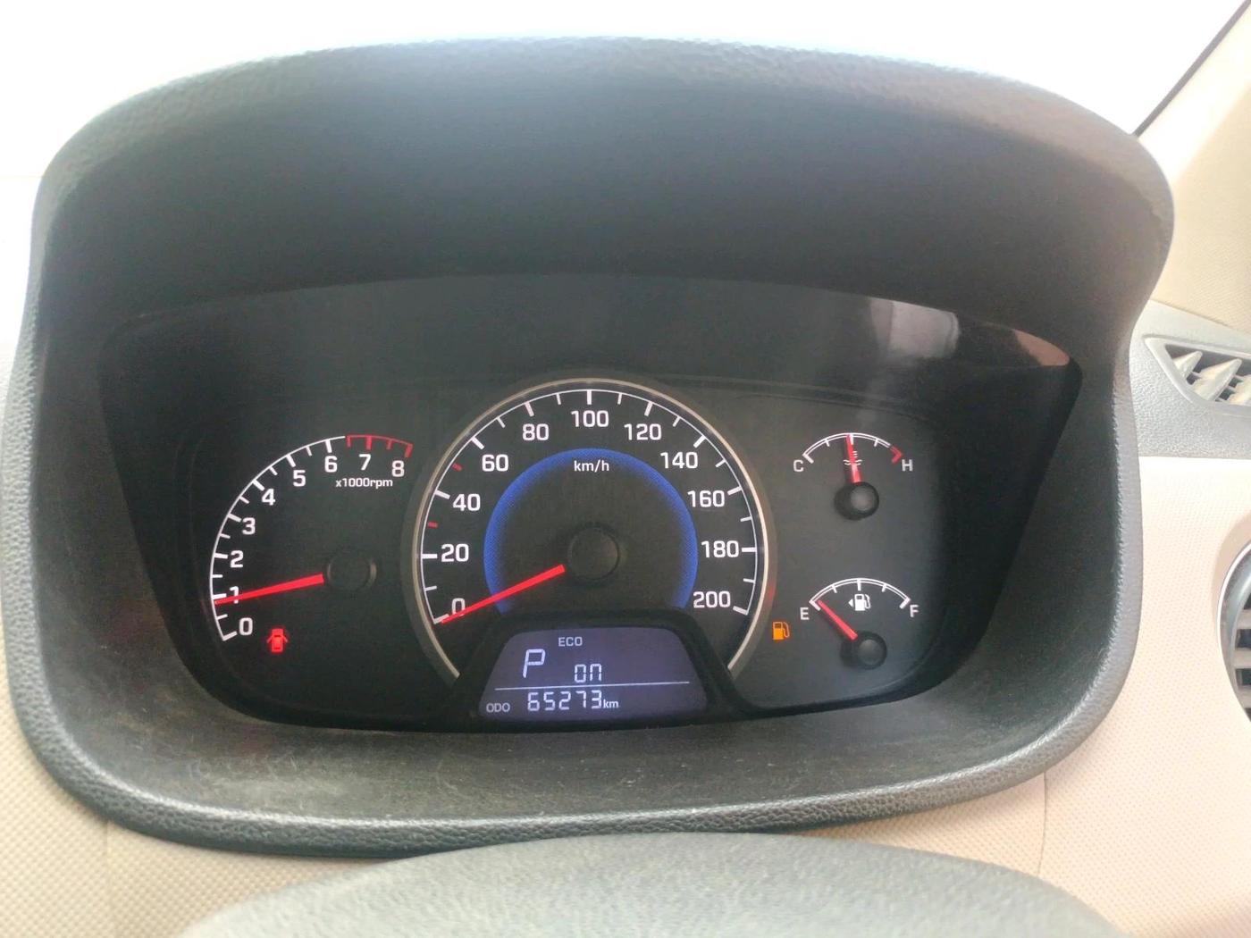 2017 Hyundai Grand i10 MAGNA AT 1.2 KAPPA VTVT, Petrol, Automatic, 65,273 km, interior