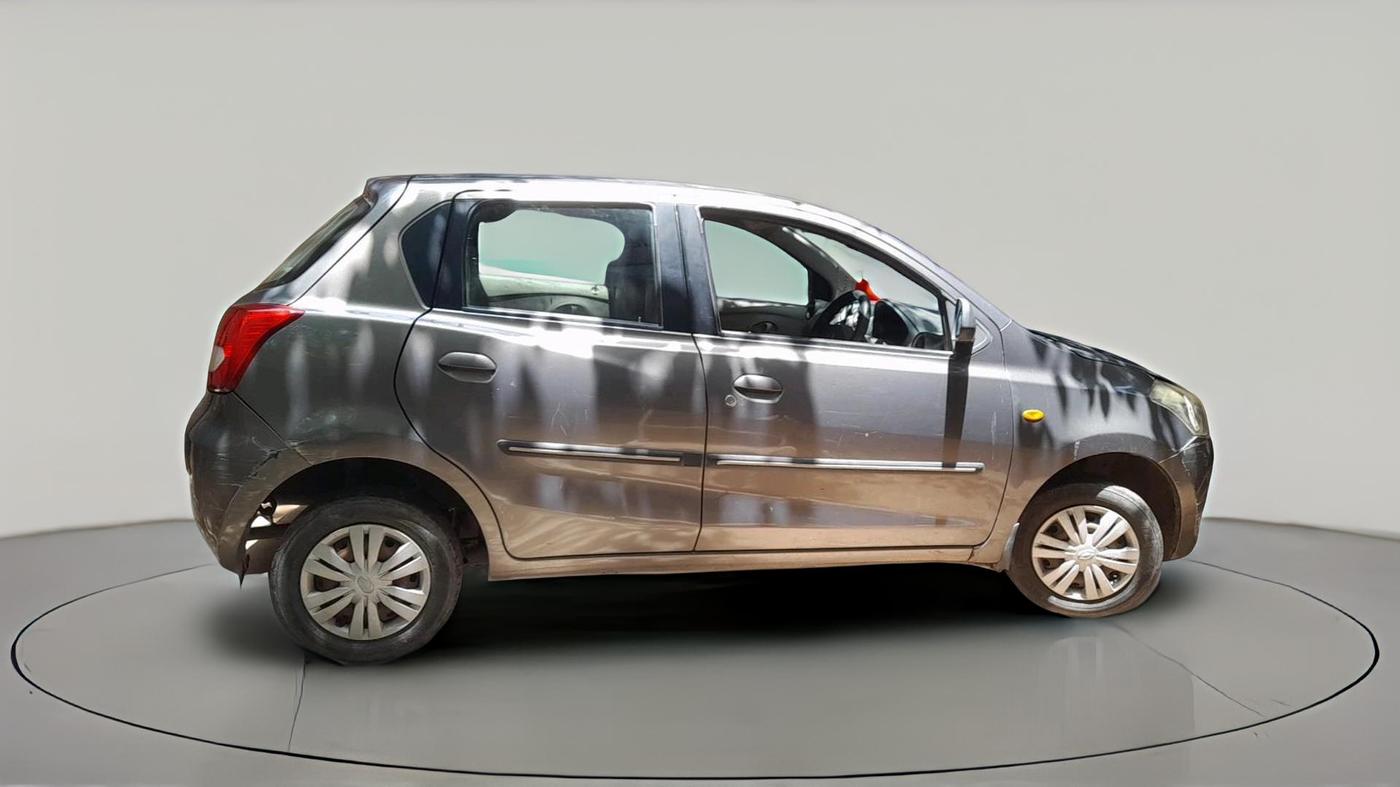 2017 Datsun Go T, CNG, Manual, 1,09,477 km, exterior