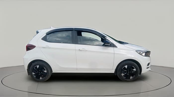 2025 Tata Tiago XT CNG, CNG, Manual, 6,656 km, exterior
