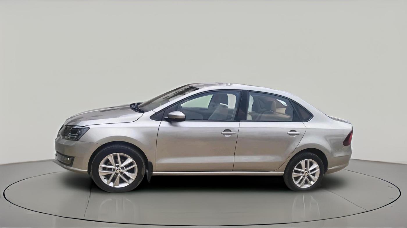 2018 Skoda Rapid STYLE 1.5 TDI AT, Diesel, Automatic, 63,929 km, exterior