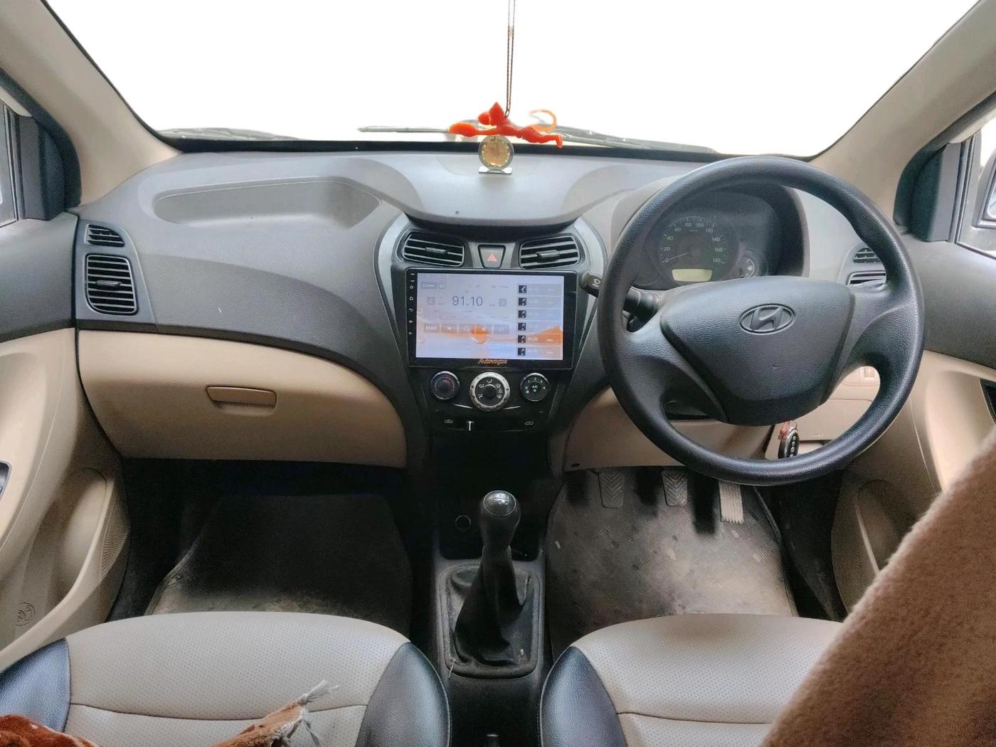 2016 Hyundai Eon ERA +, Petrol, Manual, 65,287 km, interior
