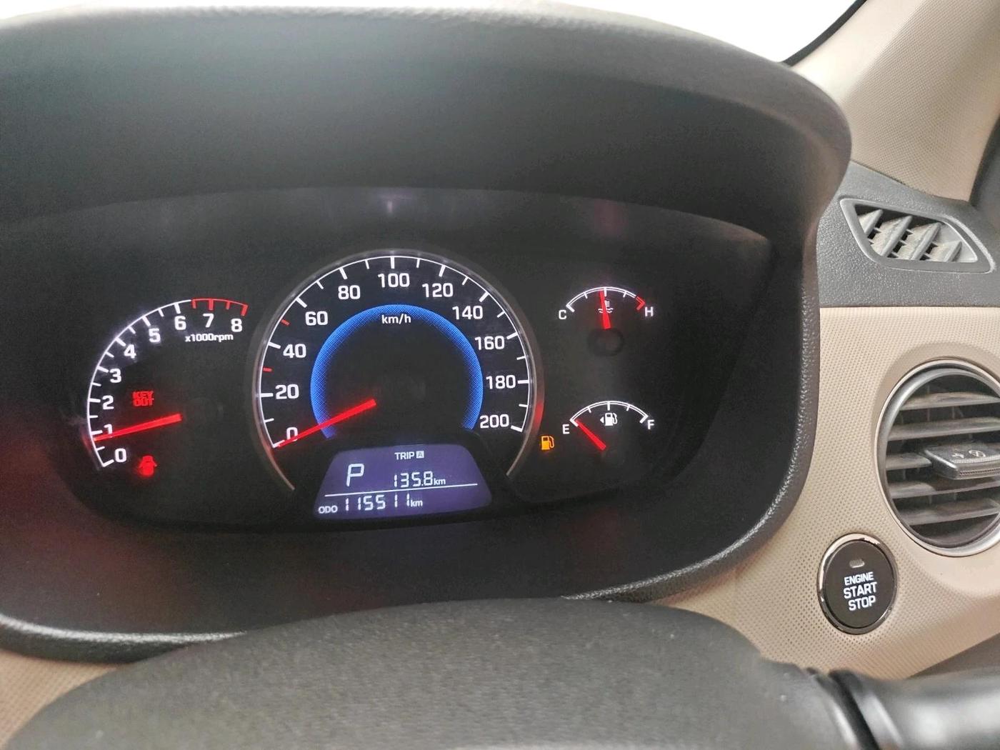 2015 Hyundai Grand i10 ASTA AT 1.2 KAPPA VTVT, CNG, Automatic, 1,15,511 km, interior