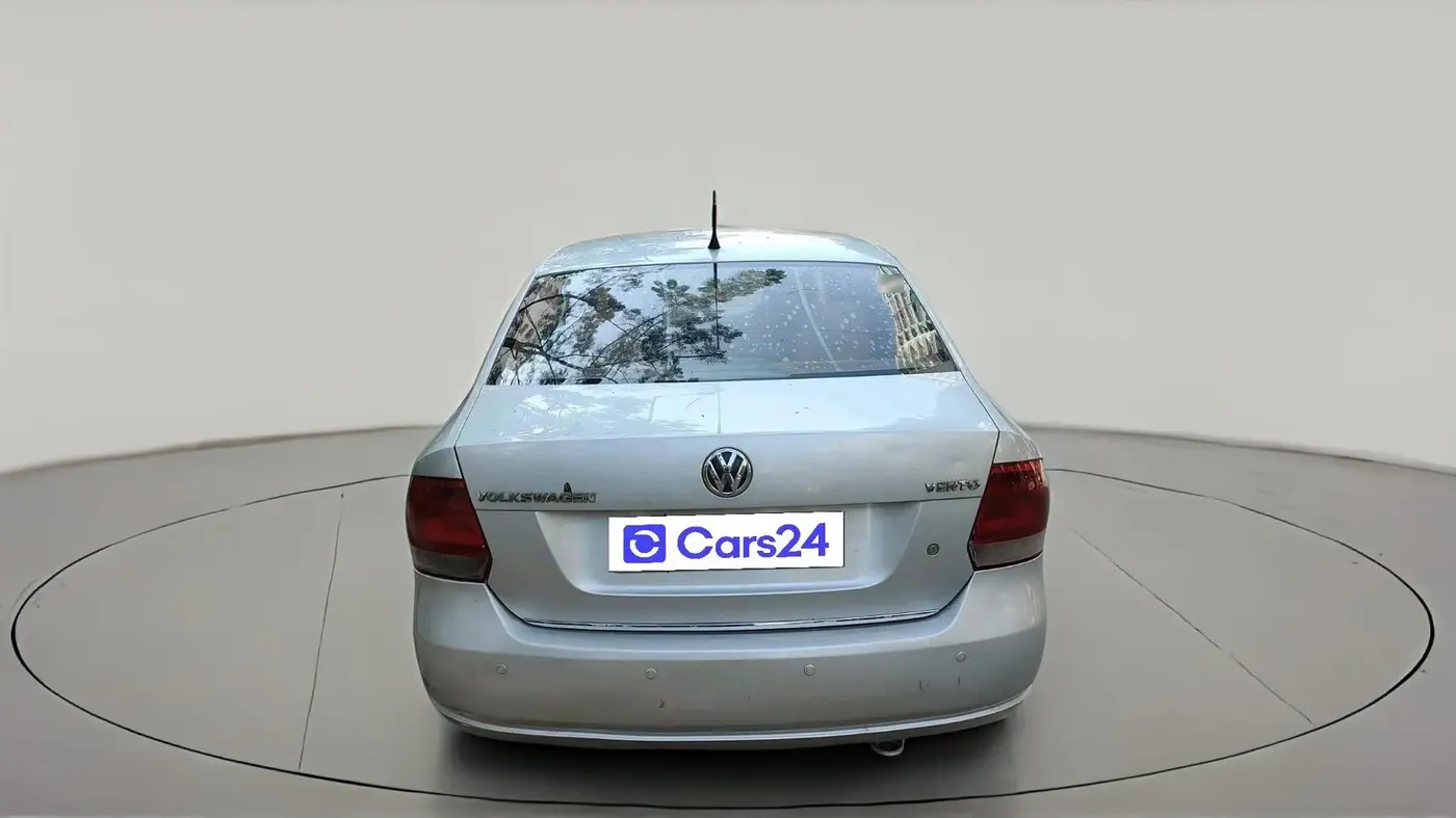 2011 Volkswagen Vento HIGHLINE 1.6 MPI, Petrol, Manual, 1,29,682 km, exterior