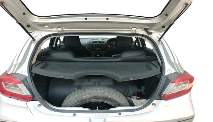 2018 Tata Tiago XZ PETROL, CNG, Manual, 1,07,730 km, exterior