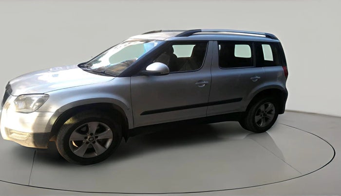2011 Skoda Yeti AMBITION 2.0 TDI CR 4X2, Diesel, Manual, 1,00,000 km, exterior