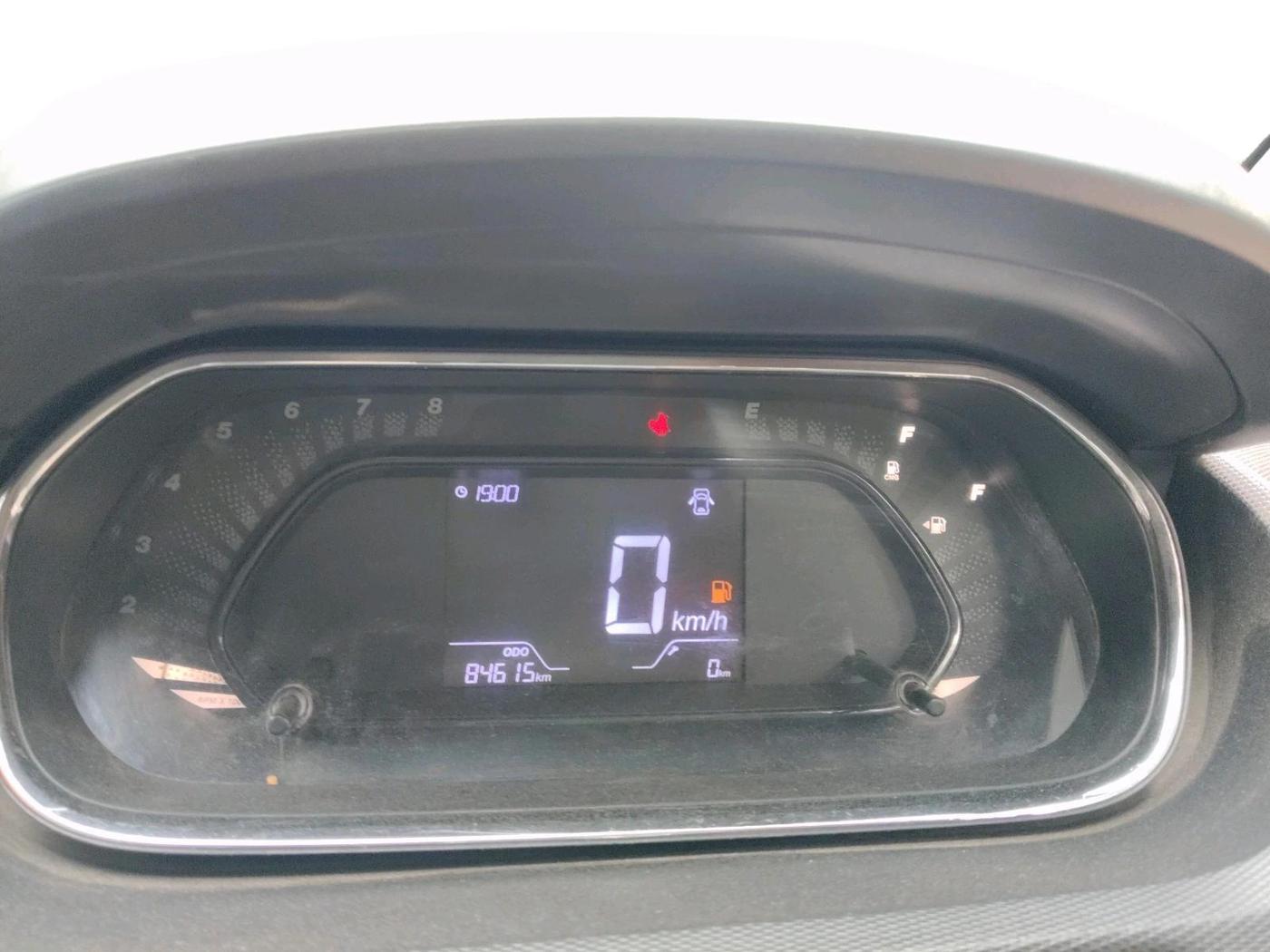 2023 Tata Tiago XT CNG, CNG, Manual, 84,615 km, interior