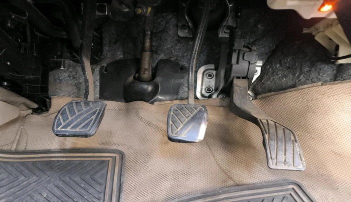 2016 Maruti Ciaz ZXI, Petrol, Manual, 2,03,031 km, interior