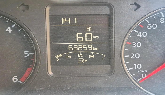 2016 Volkswagen Polo HIGHLINE1.5L, Diesel, Manual, 63,259 km, interior