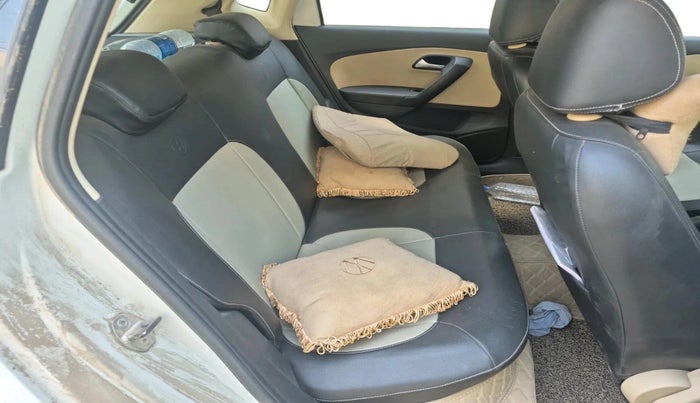 2016 Volkswagen Polo HIGHLINE1.5L, Diesel, Manual, 63,259 km, interior