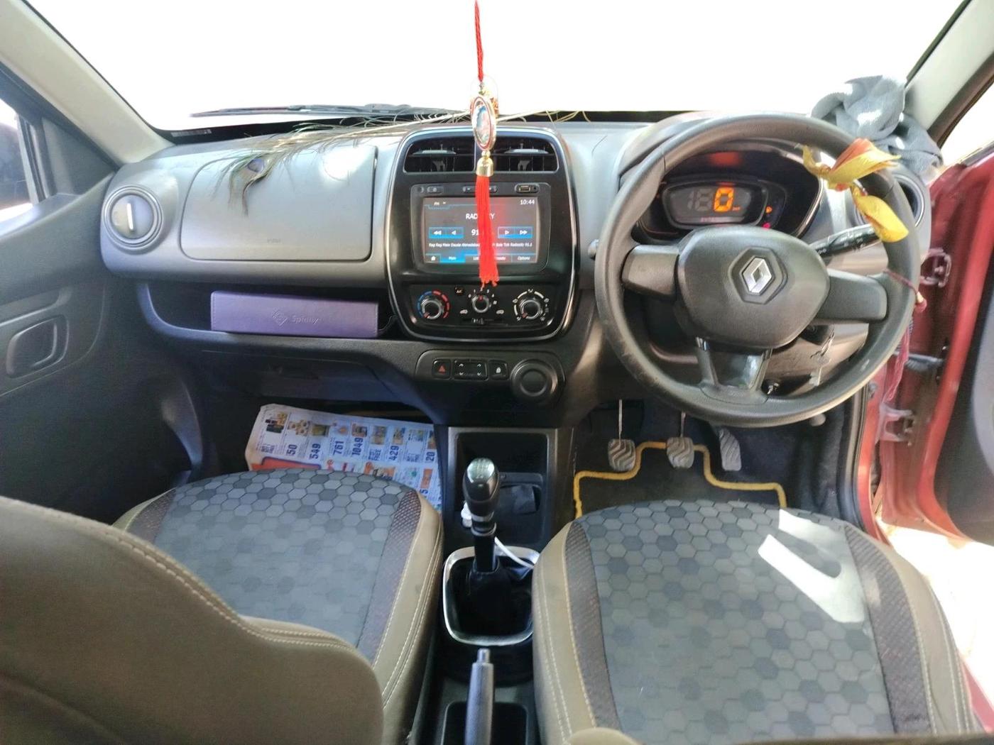 2017 Renault Kwid RXT 0.8, Petrol, Manual, 34,767 km, interior