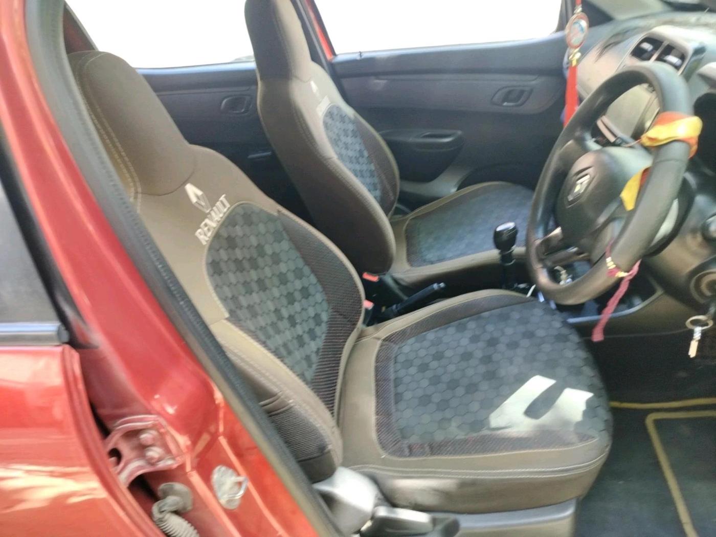 2017 Renault Kwid RXT 0.8, Petrol, Manual, 34,767 km, interior