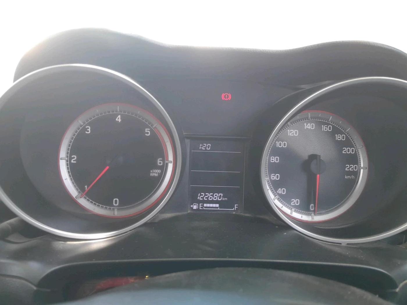 2020 Maruti Swift VDI, Diesel, Manual, 1,22,680 km, interior
