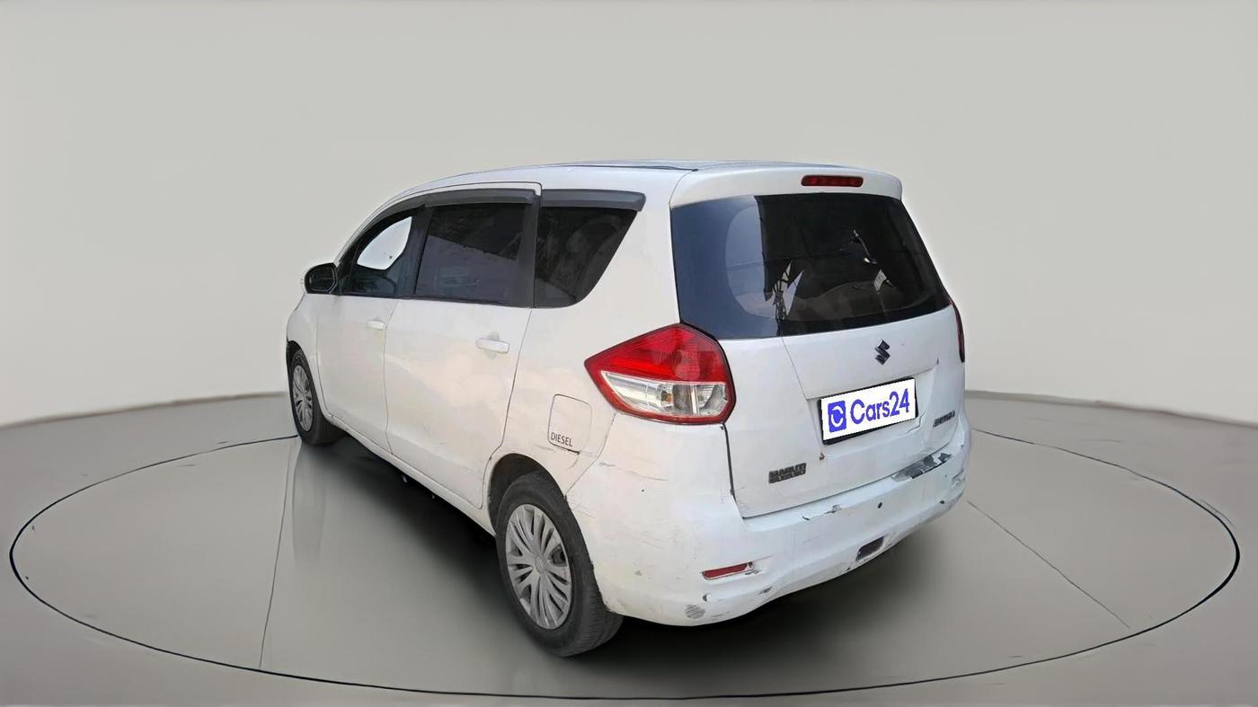 2015 Maruti Ertiga VDI, Diesel, Manual, 2,26,833 km, exterior