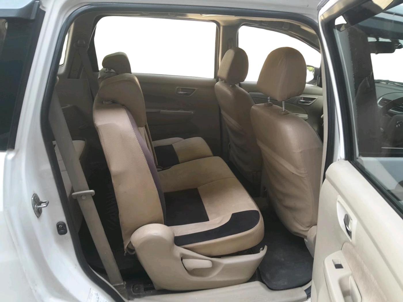 2015 Maruti Ertiga VDI, Diesel, Manual, 2,26,833 km, interior