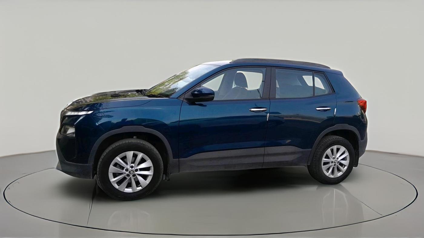 2025 Skoda Kylaq Signature Plus AT, Petrol, Automatic, 16,018 km, exterior