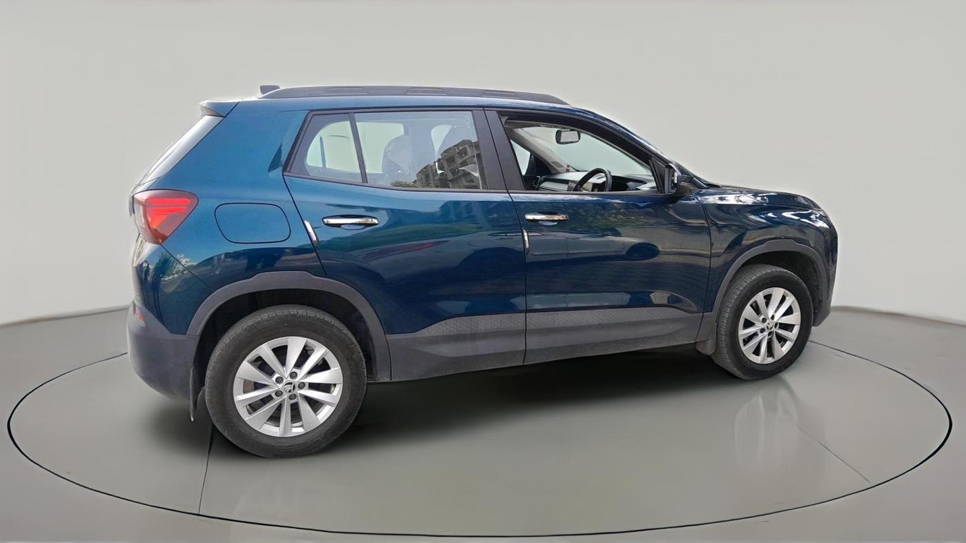 2025 Skoda Kylaq Signature Plus AT, Petrol, Automatic, 16,018 km, exterior
