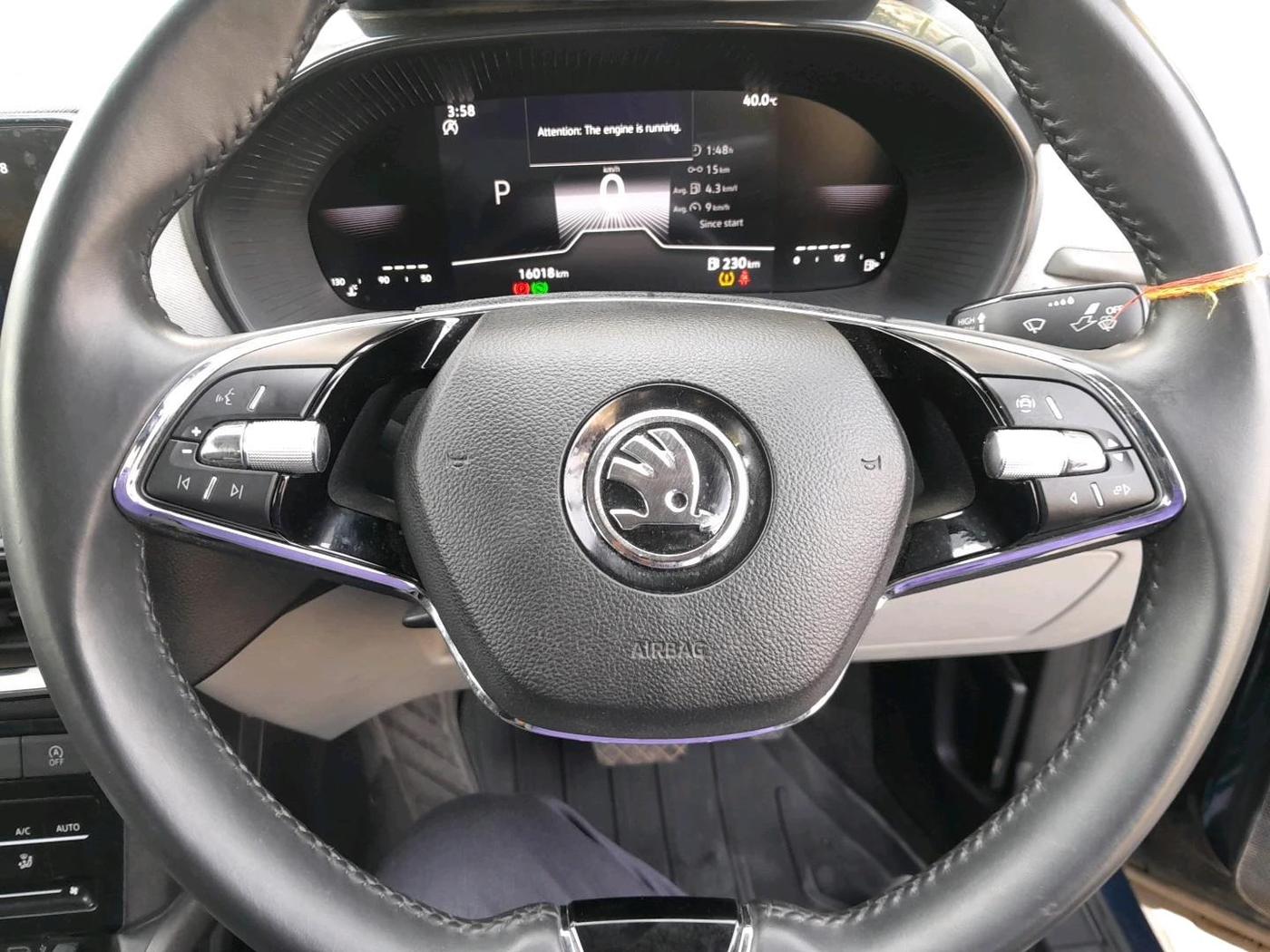 2025 Skoda Kylaq Signature Plus AT, Petrol, Automatic, 16,018 km, interior