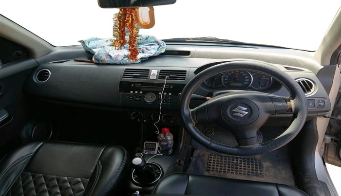 2010 Maruti Swift Dzire VXI, Petrol, Manual, 1,33,422 km, interior