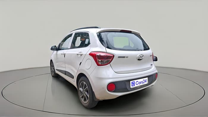 2018 Hyundai Grand i10 SPORTZ (O) AT 1.2 KAPPA VTVT, Petrol, Automatic, 26,413 km, exterior