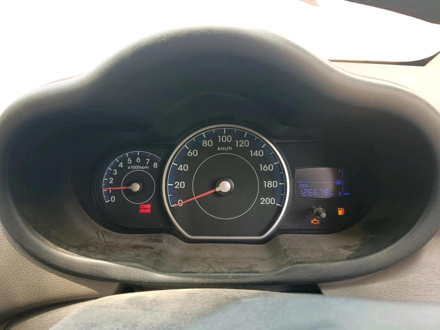 2013 Hyundai i10 MAGNA 1.2, CNG, Manual, 1,26,678 km, interior