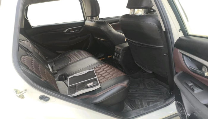 2024 Maruti Grand Vitara SIGMA SMART HYBRID, Petrol, Manual, 9,015 km, interior