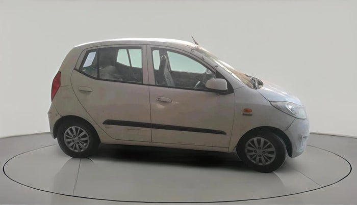 2015 Hyundai i10 SPORTZ 1.1, Petrol, Manual, 20,000 km, exterior