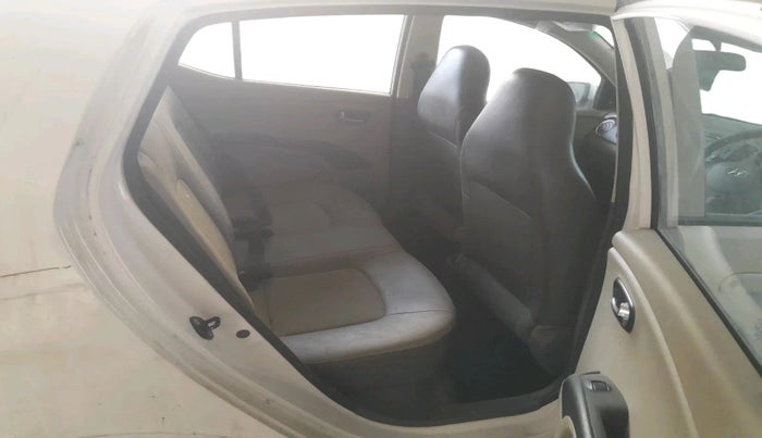 2015 Hyundai i10 SPORTZ 1.1, Petrol, Manual, 20,000 km, interior