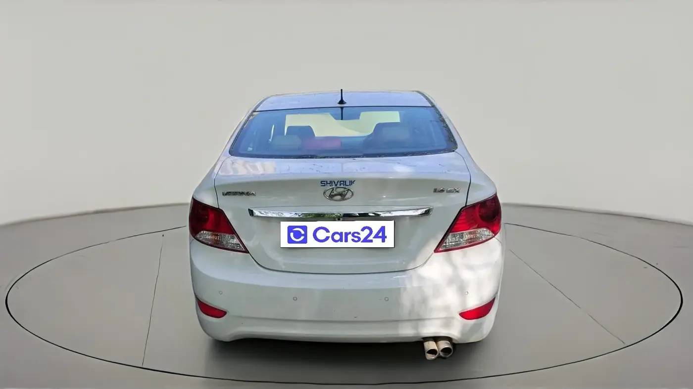 2014 Hyundai Verna FLUIDIC 1.6 VTVT SX, Petrol, Manual, 1,66,141 km, exterior