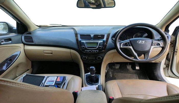 2014 Hyundai Verna FLUIDIC 1.6 VTVT SX, Petrol, Manual, 1,66,141 km, interior