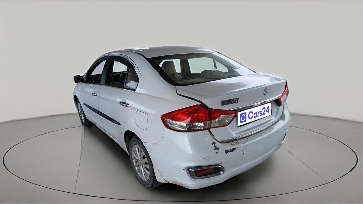 2015 Maruti Ciaz ZXI, CNG, Manual, 1,12,823 km, exterior