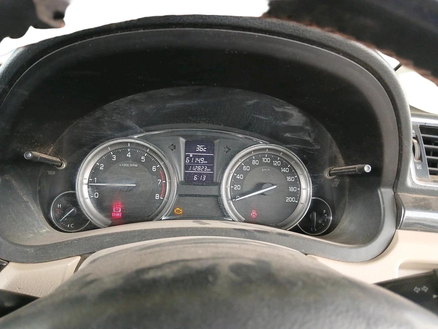 2015 Maruti Ciaz ZXI, CNG, Manual, 1,12,823 km, interior