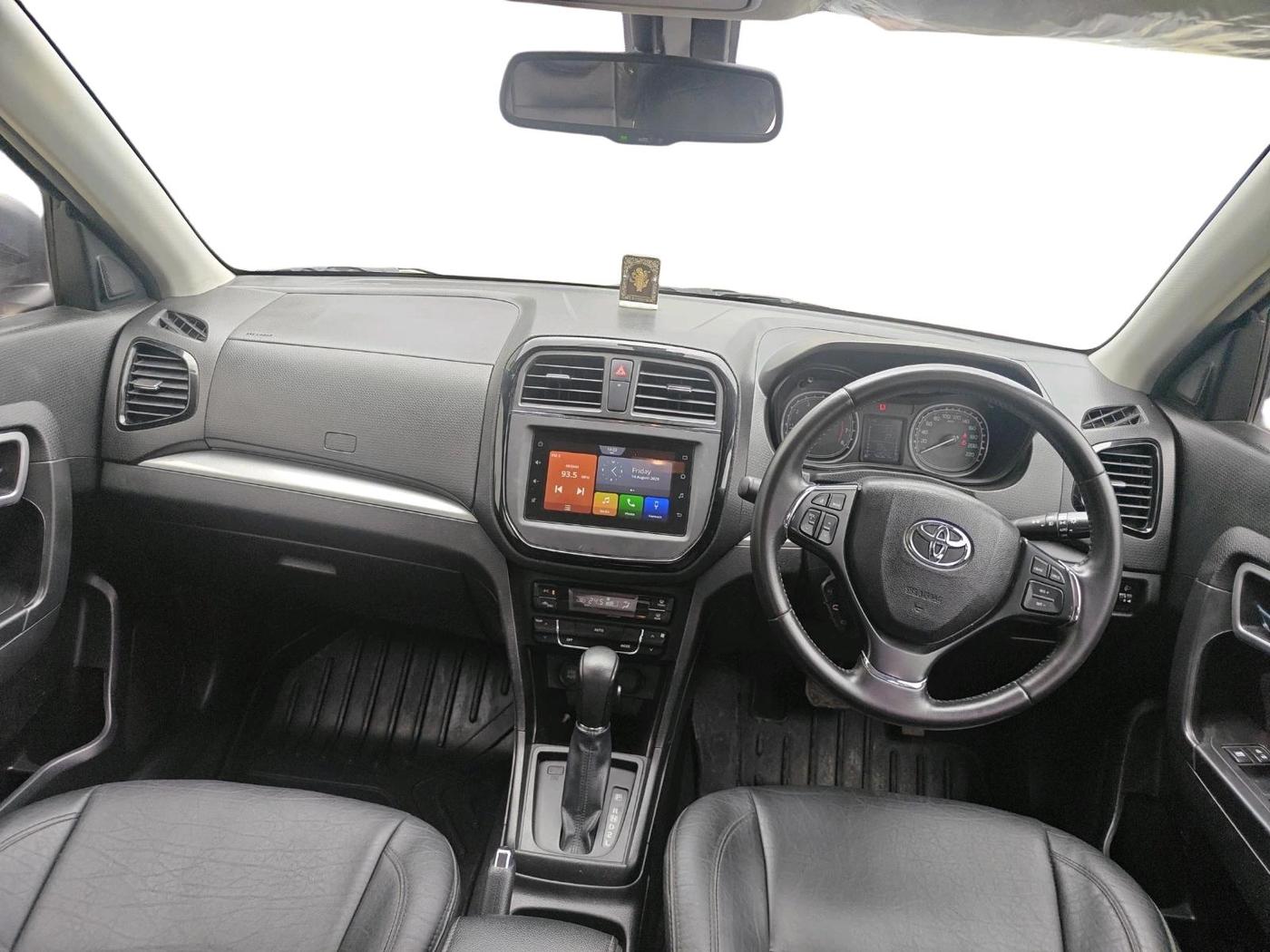 2022 Toyota URBAN CRUISER PREMIUM GRADE AT, Petrol, Automatic, 40,524 km, interior