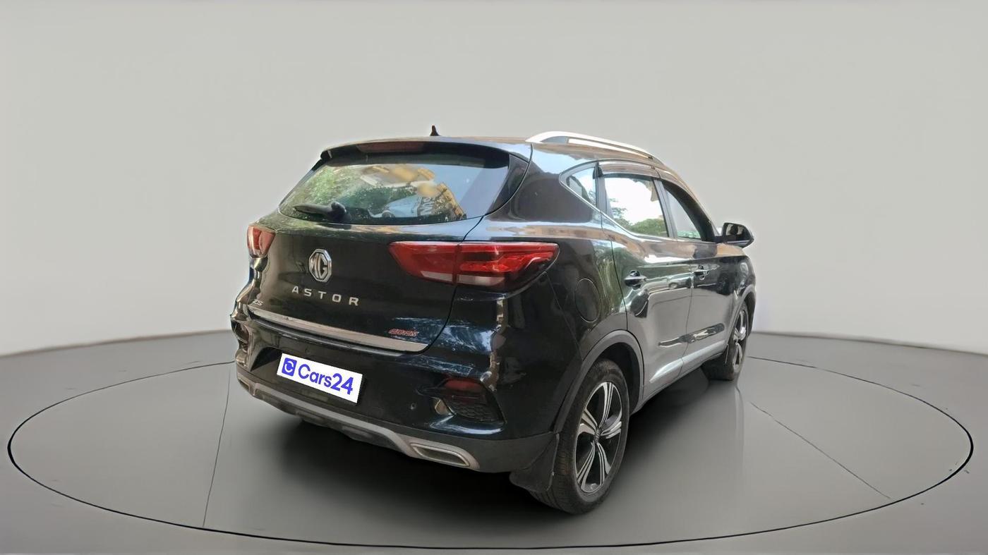 2021 MG ASTOR SAVVY 1.5 CVT S RED, Petrol, Automatic, 1,37,013 km, exterior