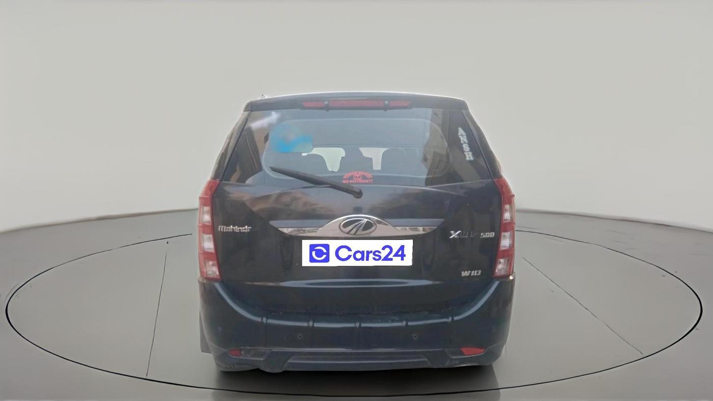 2017 Mahindra XUV500 W10, Diesel, Manual, 1,03,480 km, exterior