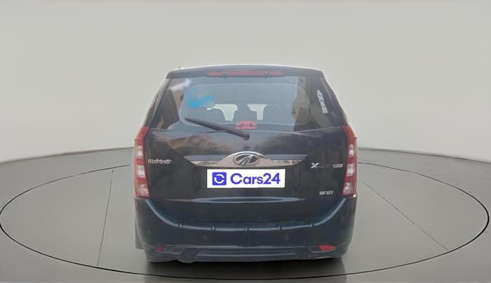 2017 Mahindra XUV500 W10, Diesel, Manual, 1,03,480 km, exterior
