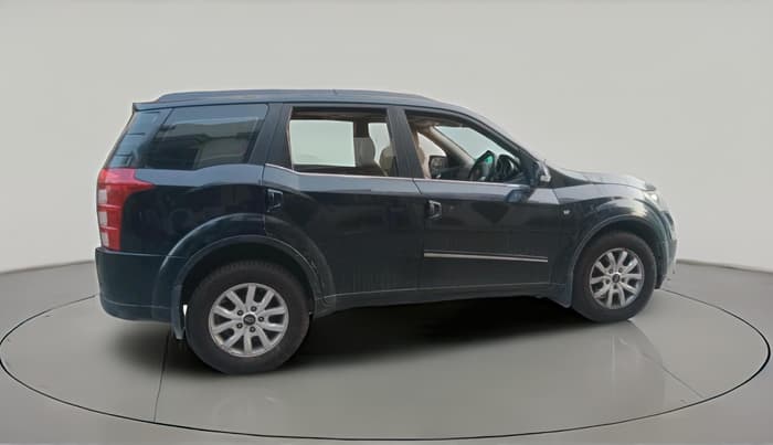 2017 Mahindra XUV500 W10, Diesel, Manual, 1,03,480 km, exterior