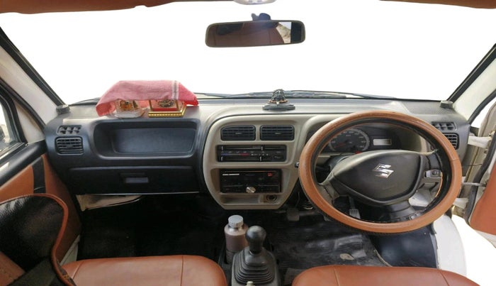 2020 Maruti Eeco 5 STR WITH A/C+HTR, CNG, Manual, 2,07,264 km, interior