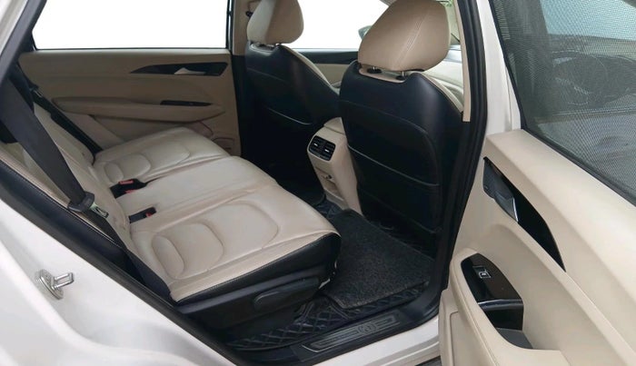 2021 MG HECTOR SHARP HYBRID 1.5 PETROL, Petrol, Manual, 45,420 km, interior