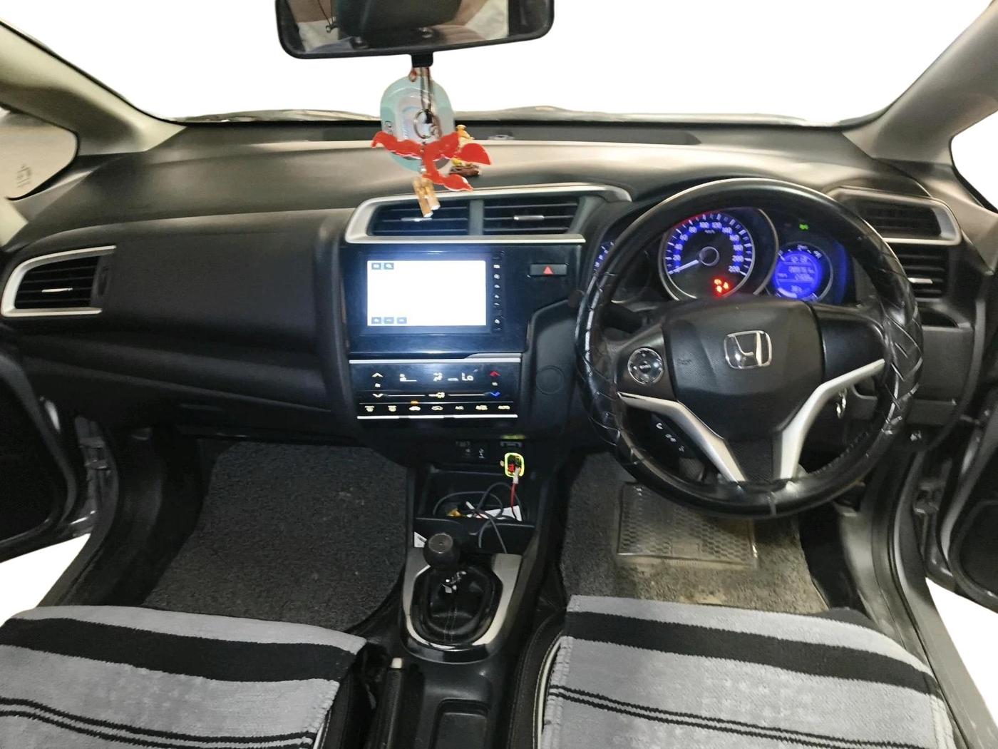 2020 Honda WR-V 1.2L I-VTEC SV MT, Petrol, Manual, 89,753 km, interior