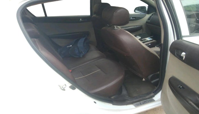 2011 Hyundai i20 SPORTZ 1.2, Petrol, Manual, 72,761 km, interior