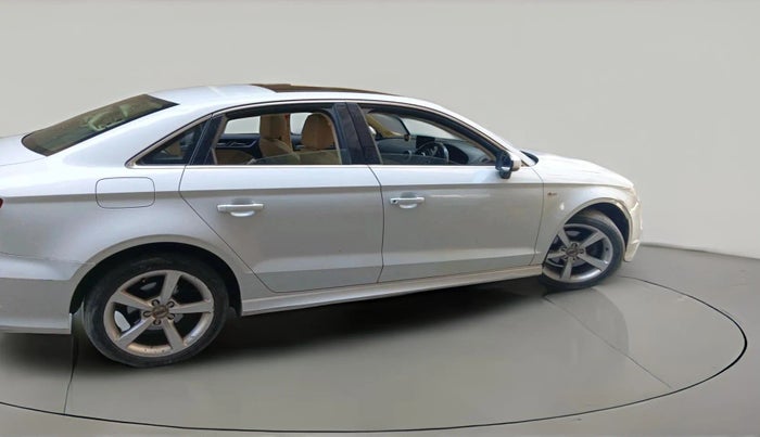 2014 Audi A3 35 TDI PREMIUM PLUS, Diesel, Automatic, 98,142 km, exterior