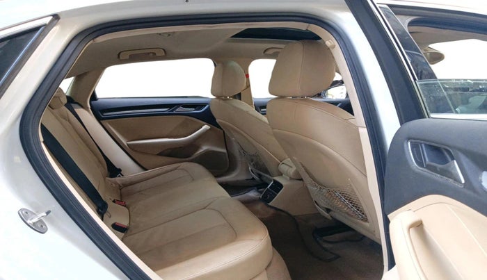 2014 Audi A3 35 TDI PREMIUM PLUS, Diesel, Automatic, 98,142 km, interior