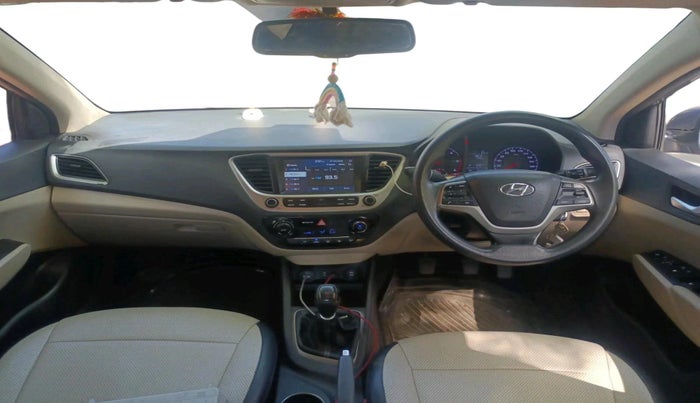 2017 Hyundai Verna 1.6 CRDI SX, Diesel, Manual, 1,00,702 km, interior