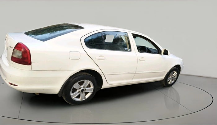 2009 Skoda Laura AMBIENTE 1.9 TDI MT, Diesel, Manual, 2,00,578 km, exterior