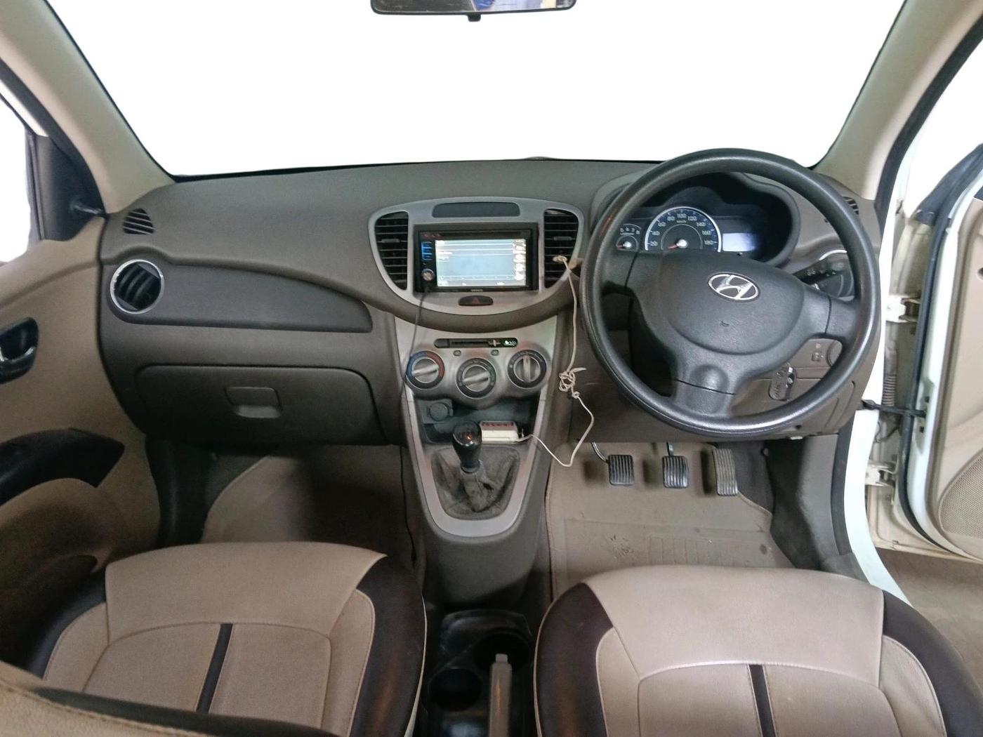 2012 Hyundai i10 MAGNA 1.1, Petrol, Manual, 44,651 km, interior