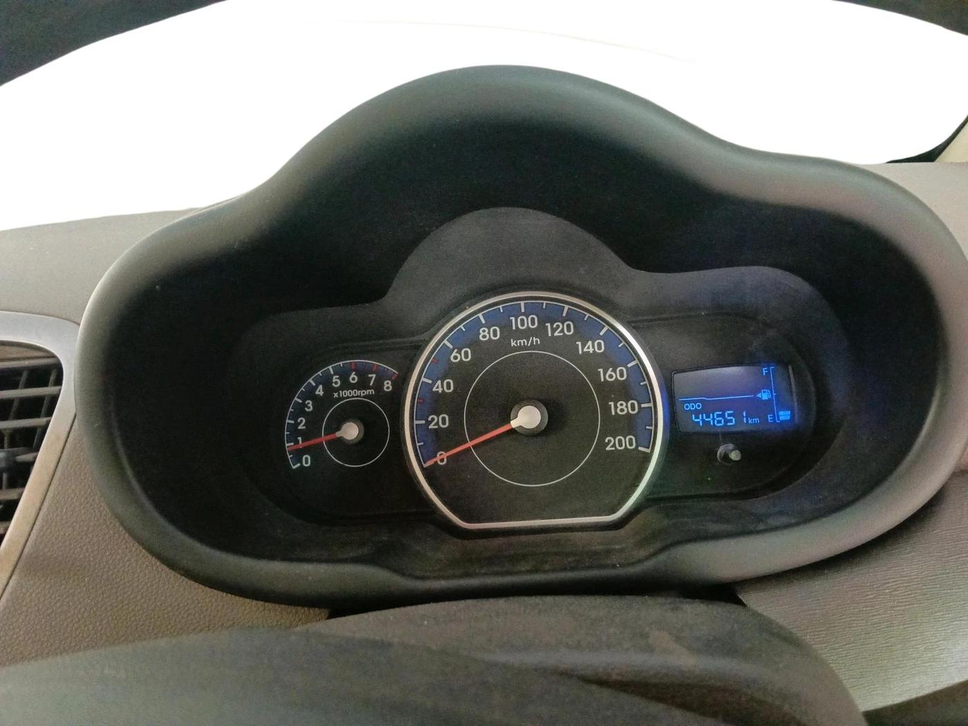 2012 Hyundai i10 MAGNA 1.1, Petrol, Manual, 44,651 km, interior