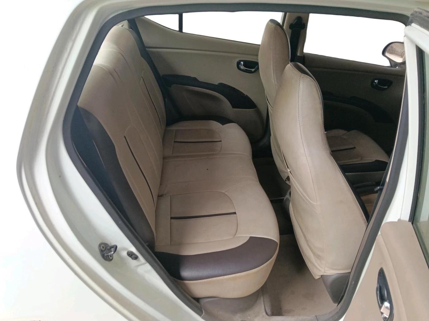 2012 Hyundai i10 MAGNA 1.1, Petrol, Manual, 44,651 km, interior