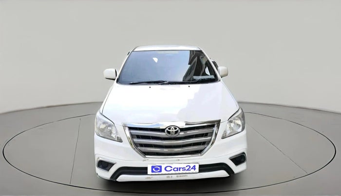 2015 Toyota Innova 2.5 G 8 STR, Diesel, Manual, 83,769 km, exterior