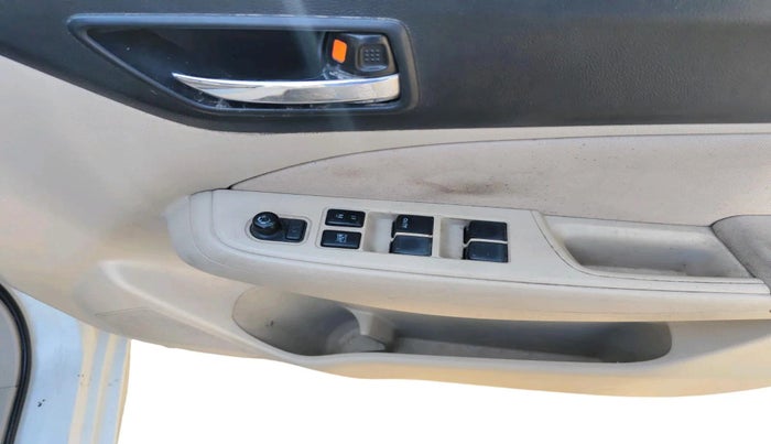 2021 Maruti Dzire VXI, Petrol, Manual, 77,869 km, interior